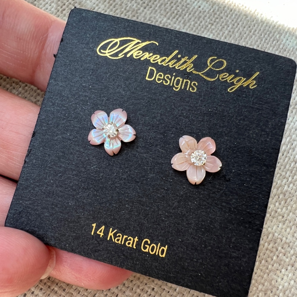 meredith leigh 14k gold Pink mother of pearl Flower Earrings